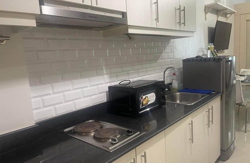 Barangay 76 Condo | Sea residences near MOA Arena/SMX 2nd floor 1BR by darpm