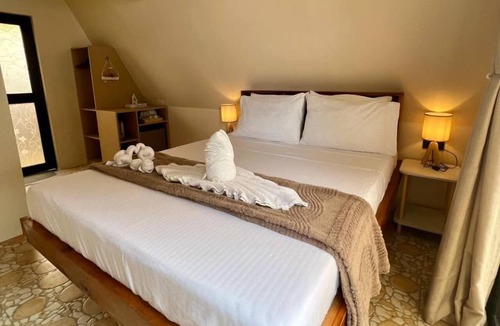 Maria Resort | Seabreeze Haven Resort