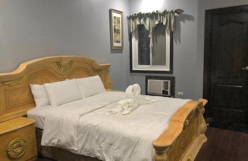 Pinamalayan Hotel | Seacliff Suites Hotel and Resort