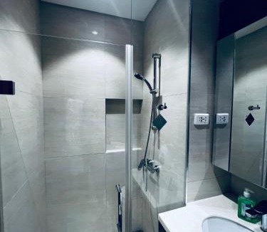 Maribago Apartment | Seaside serenity tambuli condo
