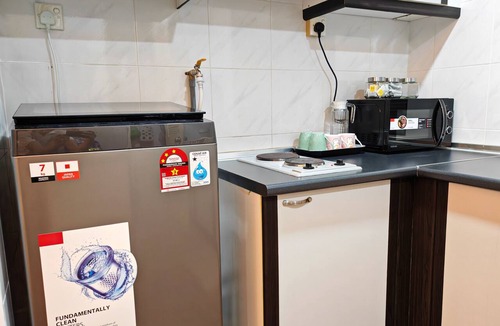 Malacca City Apartment | Seaview 2-bedroom apartment with AC in peaceful Melaka