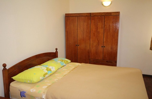 Batu Ferringhi Apartment | Seaview Condo with Pool