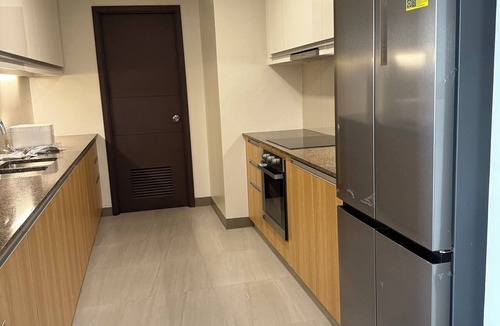 Tambo Apartment | Seaview PoolView Retreat Next Okada NAIA