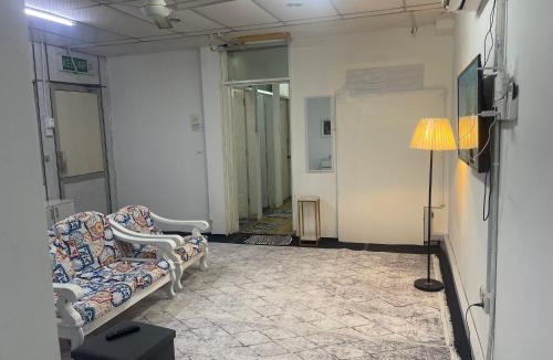 Kampung Baung House | Sejiwo Apartment 6-8pax