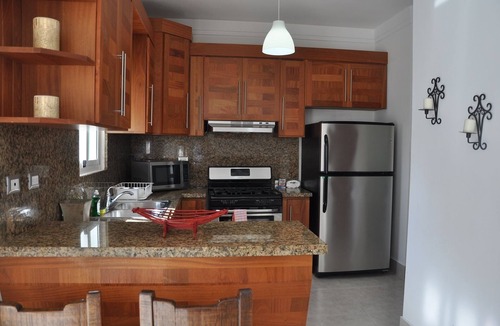 La Esplanada Apartment | SENIOR SNOWBIRDS - groundfloor 2BD 2BTH condo with pool in central Sosua