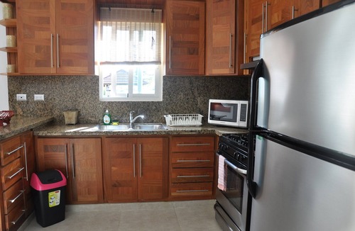 La Esplanada Apartment | SENIOR SNOWBIRDS - groundfloor 2BD 2BTH condo with pool in central Sosua