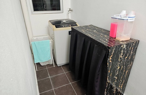 Bukit Kuin Satu House | Serambi Kasih Homestay 3Bedroom with Fully Air-Conditioned in Kotasas Kuantan.