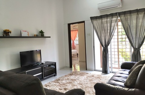 Seremban Apartment | Seremban Central Park GroundFloor APT for 6 Pax