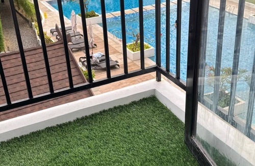 Basak Apartment | Serene 1-Bedroom Apartment with Pool Access in Lapu-Lapu