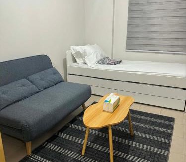 Basak House | Serene Urban Homestay - Condo Near Mactan Airport