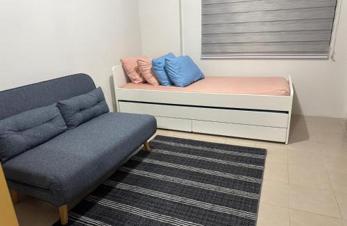Basak House | Serene Urban Homestay - Condo Near Mactan Airport