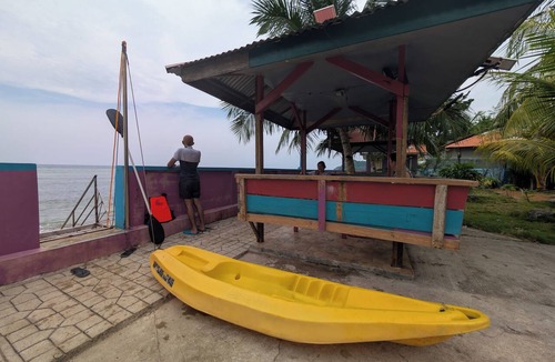 Socorro House | Serenity Oceanside Guest House