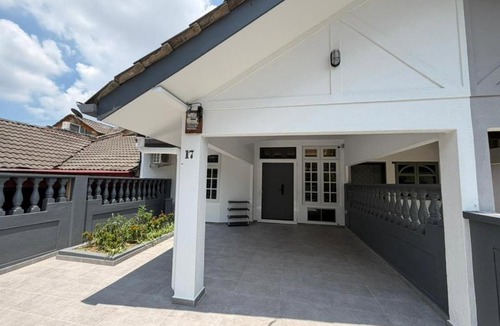 Bukit Baru House | Seri Cendana Guest House Private Room Stay Near AEON Melaka Shopping Centre MMU and Pantai Melaka
