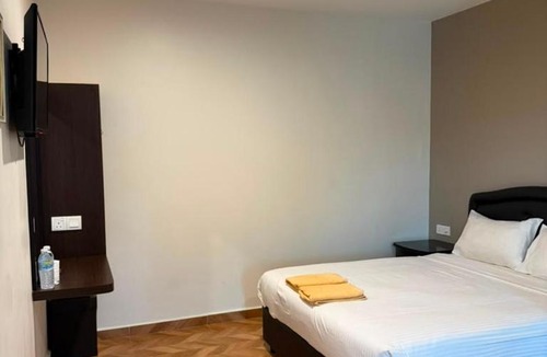 Kuantan House | Seven Guest House Air Putih