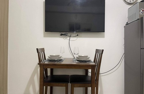 Barangay 76 Condo | Shore Residences MOA 14th C2 1BR with balcony pool view By darpm