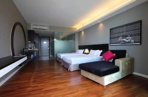 Bunga Paya Pantai Apartment | Shore Studio RiverCity View