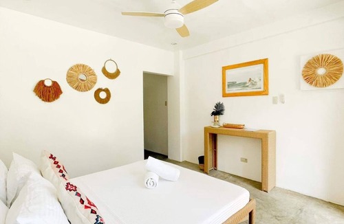 Catangnan Hotel | Siargao Luxury Unit