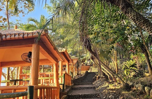 Pagbilao Hotel | Silangang Nayon