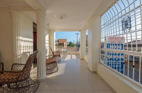 Corales del Sur House | Single Room Near SDQ Airport 300 Mbps Wi-Fi Affordable Comfortable Stay