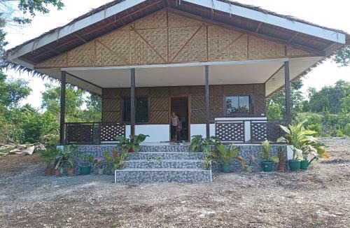 Maria House | Siquijor Cottage Lynn with Solar System