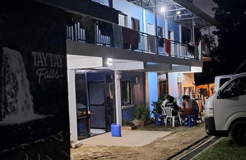Laguna Province Cabin | Sir Louie Lodging House
