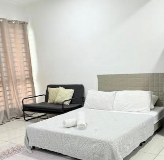 Bandar Baru Bangi Apartment | SK Studio De Centrum Wifi Netflix