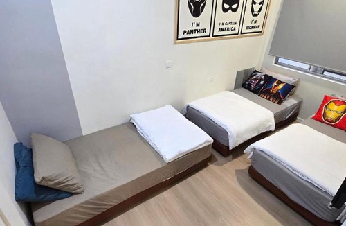 Taman Teratai House | Skudai Paradigm - Tmn U - UTM 3BR Cozy KTV Homestay