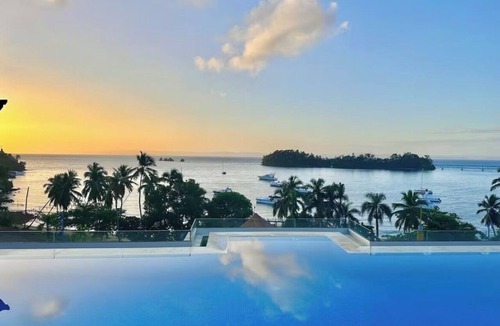 Samana Apartment | Sky and sea luxury apartment/elevator and swimming pool/view of Samana bay