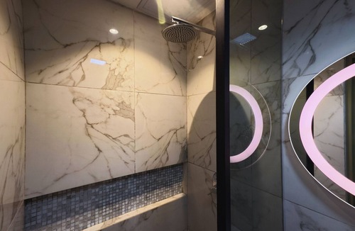 Sampaloc Hotel | Skyloft Hotel
