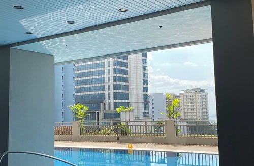 Ermita Apartment | Sleek Stay Manila Walk to Robinsons, PGH, U.S. Embassy & LRT