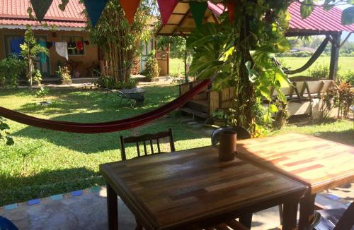 Lubok Buaya House | Soluna Guest House