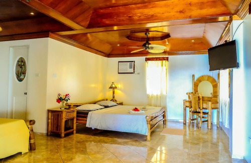 Macrohon Hotel | Southern Leyte Divers