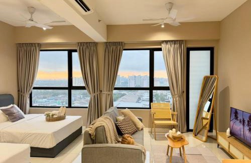 Subang Jaya Apartment | Southplace Tropicana Metropark by HostInn