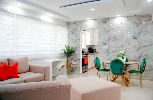 Llanos de Gurabo I Apartment | Spacious 3-bedroom apartment in charming Santiago de los Caballeros with AC