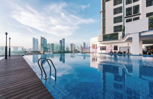 Taman Century Apartment | Space Residency Premier Suites Johor Bahru