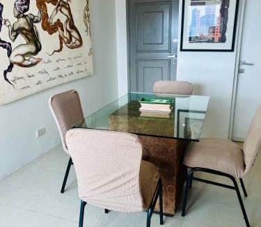 Wack-Wack Greenhills Apartment | Spacious 1BR steps to Megamall Ortigas City View
