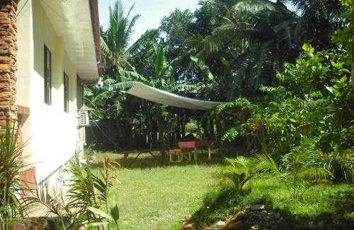 Bantayan Island House | Spacious 2 bed bungalow in Baod fishing village