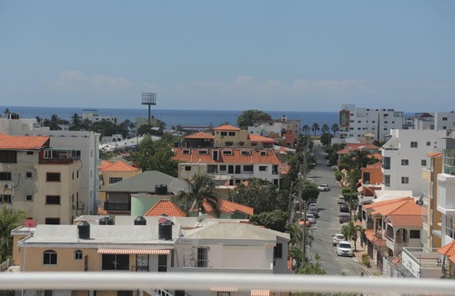 Corales del Sur Apartment | Spacious 2-Bedroom Apartment with Private Terrace Near SDQ Airport Fast Wi-F