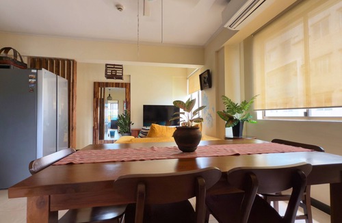 Poblacion District Condo | Spacious 2BR Corner Unit | King Bed | Davao Center