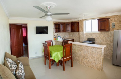 Corales del Sur Apartment | Spacious Apartment with 3 Single Beds Near SDQ Airport Free Wi-Fi & Parking