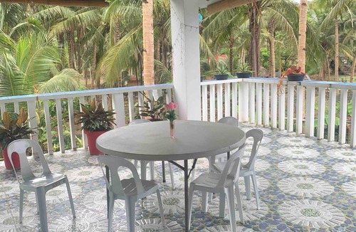 Macrohon House | Spacious Beachfront House with Rooftop Deck in Macrohon, Philippines