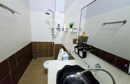 Batu Pahat Villa | Spacious Cozy Homestay for Families & Groups BATU PAHAT