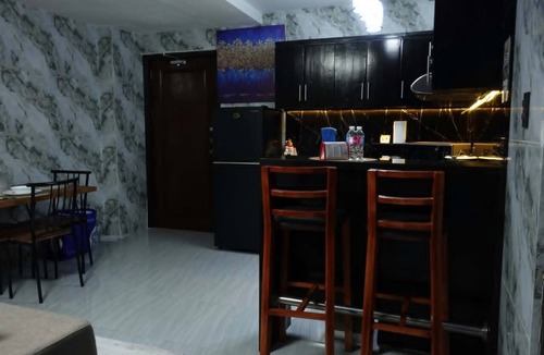 Malabanias Condo | Spacious fully self-contained 1-bedroom condo in Angeles City near Clark