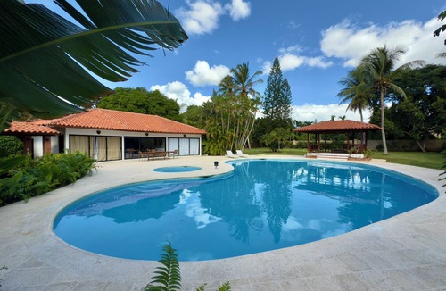 Casa de Campo Villa | Spacious Gated Casa de Campo 5-bedroom Villa w/Pool/Hot Tub and Hi speed WiFi