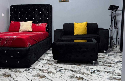 Bakilid Cabin | Spacious lodge in terrific Mandaue City with AC, WiFi