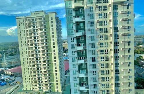 Davao Condo | Spacious Lower floor at abreeza place towers