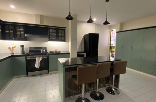 Valencia House | Spacious vacation Home in a prime location in Valencia, Negros Oriental