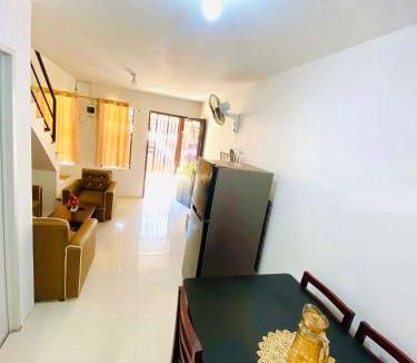 Talomo District Apartment | Sparrow Transient Townhouse