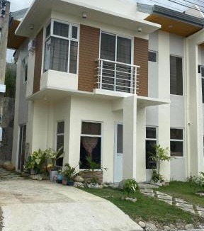 Cagayan de Oro Apartment | Split AC in the Living Room and Bedrooms