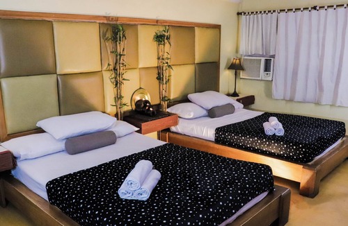 South Triangle Hotel | Sprout Rooms